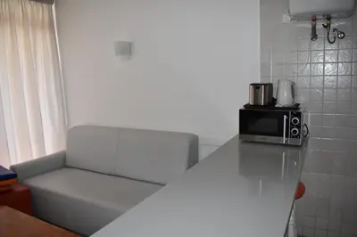 Una cocina o zona de cocina en Apartamentos Mayagüez - Adults Only