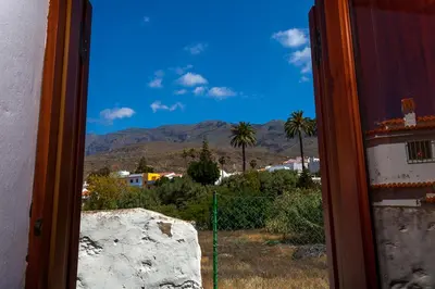 Vista general de una montaña o vista desde the country house