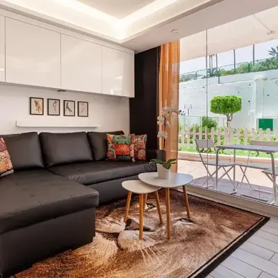 Modern & Elegant Loft