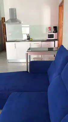 Una cocina o zona de cocina en TABLERO 202, Céntrico y moderno apto 6 pax cerca de Playa Inglés