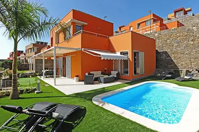 Piscina en o cerca de Salobre Vista Golf 18