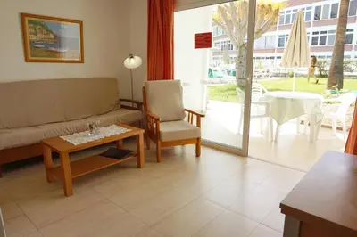 Zona de estar de Apartamentos Ecuador