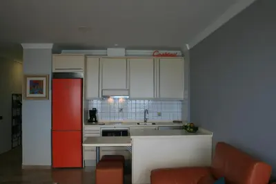 Una cocina o zona de cocina en Las Canteras Beach