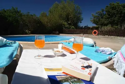 Piscina en o cerca de Casa Rural El Olivar - La Almazara