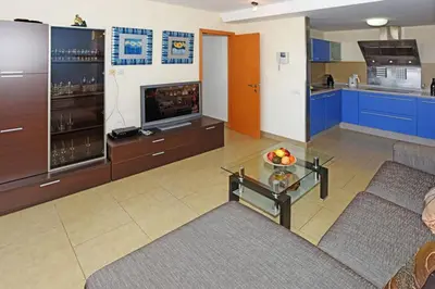 Una cocina o zona de cocina en Salobre Las Terrazas 10