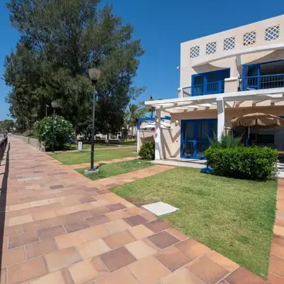 Apartamentos Playa Feliz