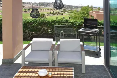 Un balcón o terraza de Salobre Los Lagos 26