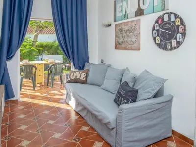 Zona de estar de GuestReady - Los Arcos 174 - FC