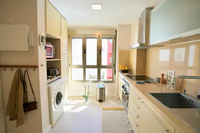 Una cocina o zona de cocina en Minimalist Home Canteras Beach
