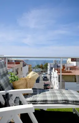 Un balcón o terraza de Amplio apartamento recién reformado