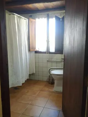 Un baño de Casa Rural La Fuente de la Flora