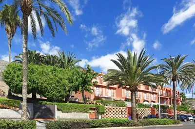 Jardín al aire libre en Puerto Marina 18