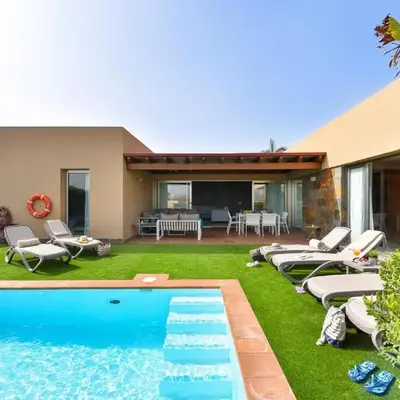 Salobre Villa with Pool Par 4 nr 9 by VillaGranCanaria