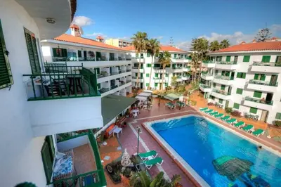 Piscina en o cerca de Centrico apartamento 423 by CASAS COCODRILO