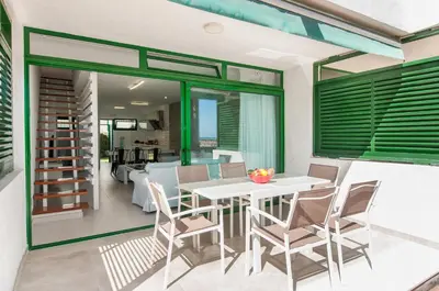Plano de Beachfront Apartment Las Burras FA03 by VillaGranCanaria