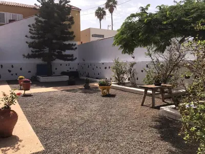 Jardín al aire libre en Chalet Canarias