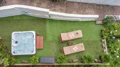 Jardín al aire libre en La Burbuja