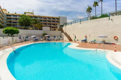 Piscina en o cerca de Modern Apt with Pool - Yumbo & Beach
