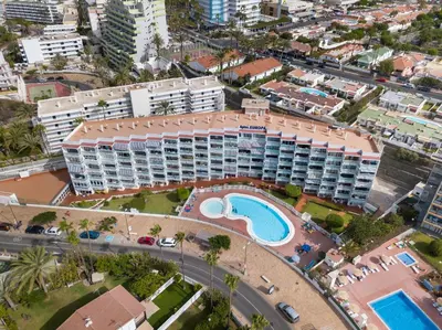Piscina en o cerca de Modern Apt with Pool - Yumbo & Beach