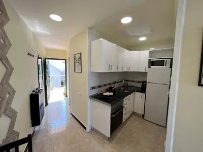 Una cocina o zona de cocina en Sunrise Apartment - Playa del Inglés