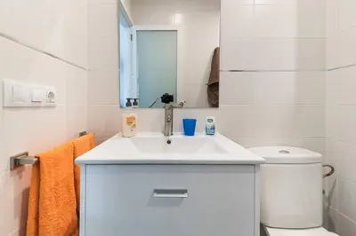 Un baño de Loft moderno y luminoso al lado de Las Canteras