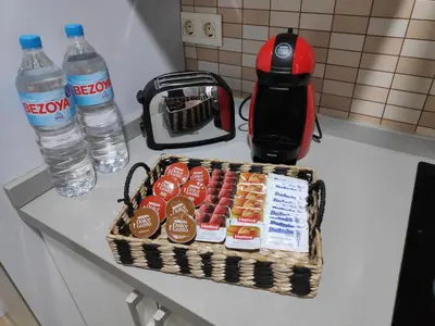 Utensilios para hacer té y café en Rincón del mercado