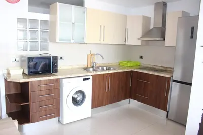 Una cocina o zona de cocina en Lord Nelson Las Canteras 1