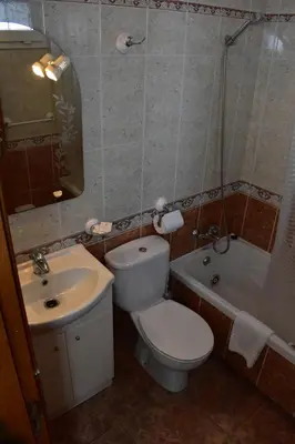 Un baño de La Fonda Aeropuerto