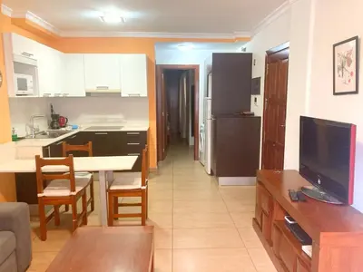 Una cocina o zona de cocina en Sea View V