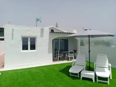 Plano de Confortable y luminoso bungalow en Maspalomas