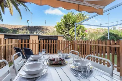 Un balcón o terraza de BUNGALOW en CAMPO INTERNACIONAL