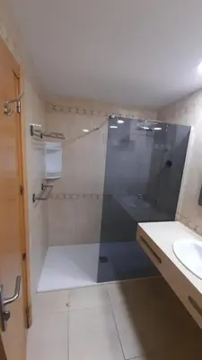 Un baño de Su Eminencia - 2 bedrooms 5 star Playa Del Cura