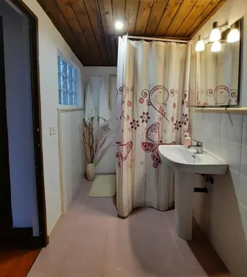 Un baño de Casa Cueva Villa Aday