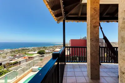 Un balcón o terraza de Luxury 5 star Villa Violetta with amazing sea view, jacuzzi and heated pool