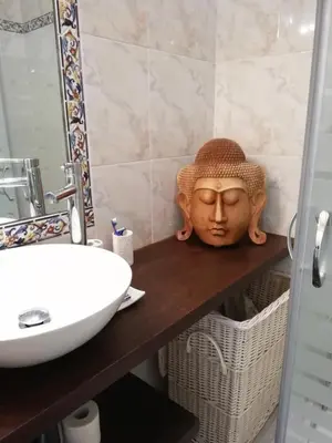Un baño de bungalow near Yumbo 200 meters from the beach