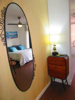Cama o camas de una habitación en Estudio con encanto en la playa (aptos.salinetas)