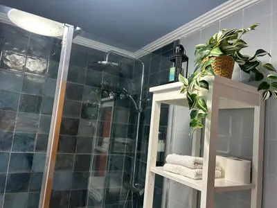 Un baño de Habitación con baño privado