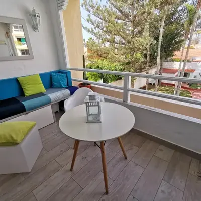 KEVIN'S HOUSE - front of YUMBO center in Maspalomas - Playa del Ingles