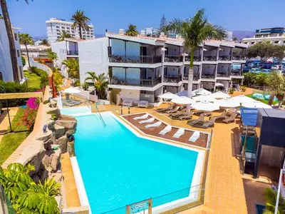 Piscina en o cerca de Casas Pepe Apartments & Spa- Adults Only