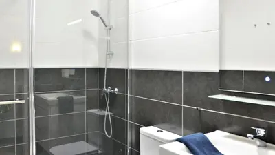 Un baño de Casa La Palmera - Holiday house close to the beach