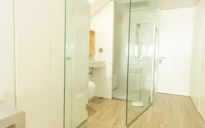 Un baño de OceanSound White