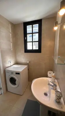 Un baño de Las Fresas Apartments