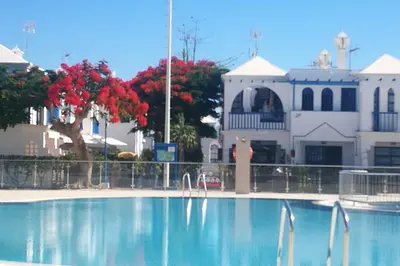 Piscina en o cerca de Amazing bungalow with wifi and terrace