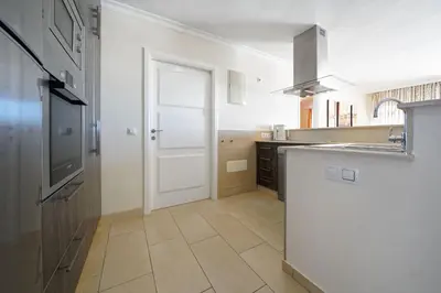Una cocina o zona de cocina en Bungalow Hibiscus San Agustin