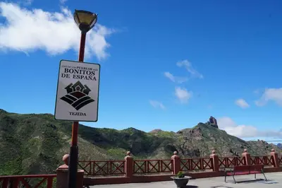 Paisaje cerca of this country house