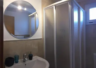 Un baño de vvases