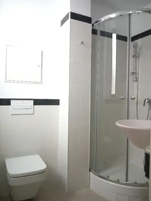 Un baño de Sun Akademie