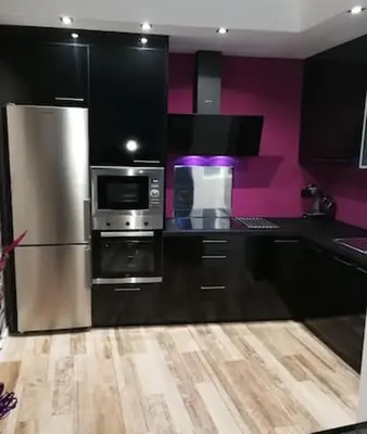 Una cocina o zona de cocina en Spacious Apartment in Las Palmas 80 m² with Air Conditioning