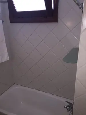 Un baño de 5 min walk from Yumbo! 417