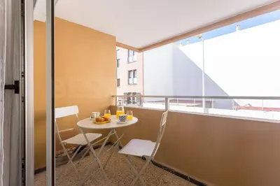 Comida en o cerca de este apartamento